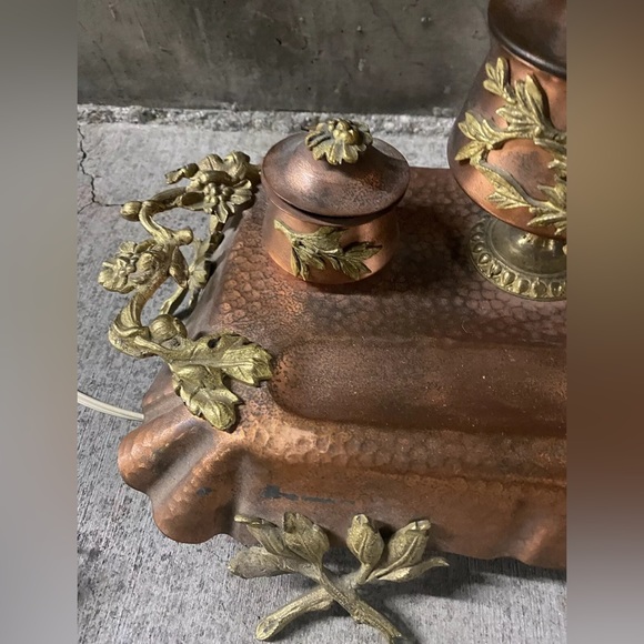 Hammered Copper French Bouillotte Lamp Handpainted Shade W/ Built In Inkwell WOW - Picture 6 of 12